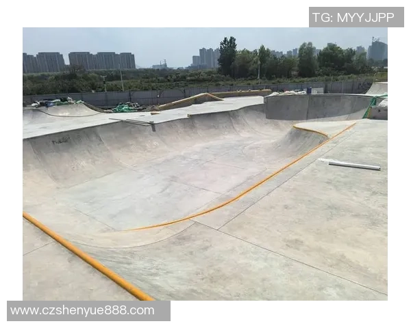 武汉极限运动队在滑板精英赛中的精彩表现与状态分析